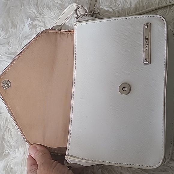 NINE WEST Crossbody Mini White Purse - Picture 7 of 10